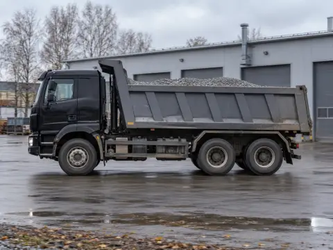 Самосвал 20 т, самосвал