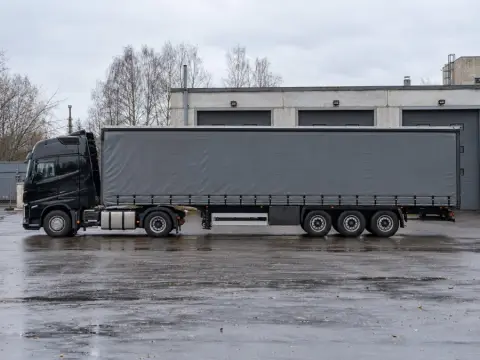 Шторная еврофура 20 т, шторный