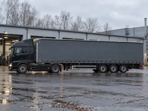 Шторная еврофура 20 т, шторный