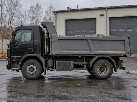Самосвал 10 т, самосвал