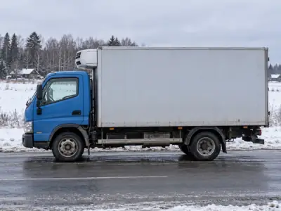 Рефрижератор 5 т Челябинск — Нижний Новгород, фото 3 — сбоку