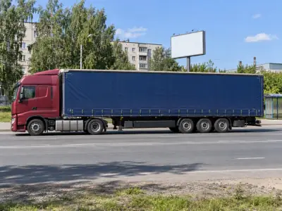 Шторная еврофура 20 т Санкт-Петербург — Тольятти, фото 3 — сбоку
