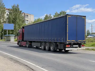 Шторная еврофура 20 т Пермь — Ростов-на-Дону, фото 4 — сзади