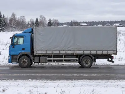 Тентованная фура 10 т Пермь — Уфа, фото 3 — сбоку