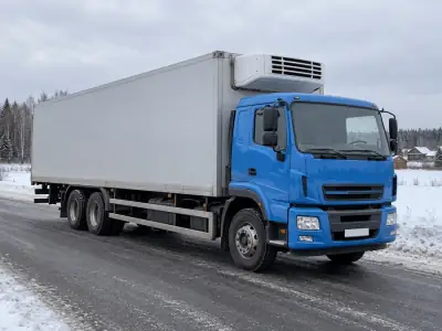 Рефрижератор 10 т Тюмень — Омск, фото 2 — с другой стороны