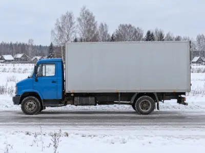 Фургон 5 т Новосибирск — Ростов-на-Дону, фото 3 — сбоку