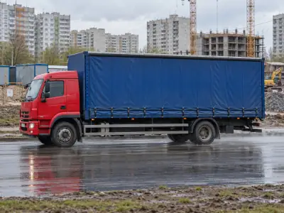Шторная фура 10 т Краснодар — Новороссийск, фото 1 — спереди
