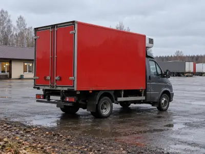 Рефрижератор 1.5 т Сочи — Санкт-Петербург, фото 1 — спереди