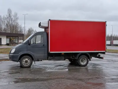 Рефрижератор 1.5 т Сочи — Санкт-Петербург, фото 3 — сбоку