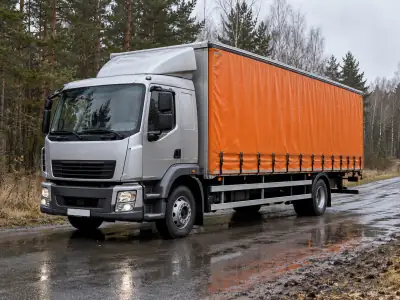 Шторная фура 10 т Уфа — Челябинск, фото 1 — спереди