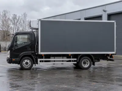 Рефрижератор 5 т Екатеринбург — Челябинск, фото 3 — сбоку