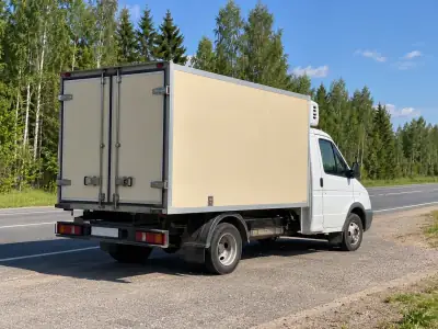 Рефрижератор 1.5 т Сочи — Ростов-на-Дону, фото 1 — спереди