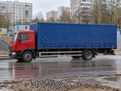 Шторная фура 10 т Воронеж — Курск, фото 1 — спереди