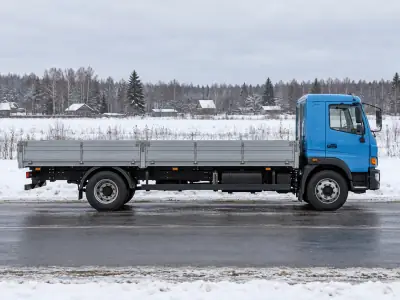 Бортовой 7 т Воронеж — Тюмень, фото 1 — спереди
