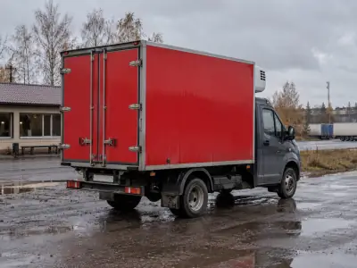 Рефрижератор 1.5 т Москва — Челябинск, фото 1 — спереди