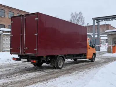 Фургон 3 т Самара — Омск, фото 4 — сзади