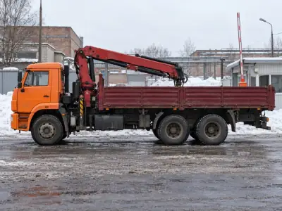 Манипулятор 10 т Сочи — Санкт-Петербург, фото 3 — сбоку