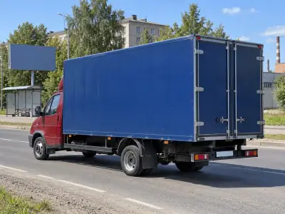 Фургон 3 т Новороссийск — Воронеж, фото 4 — сзади