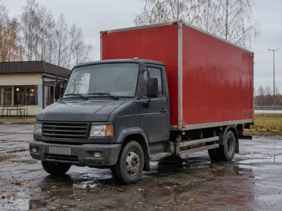 Фургон 5 т Омск — Новосибирск, фото 1 — спереди