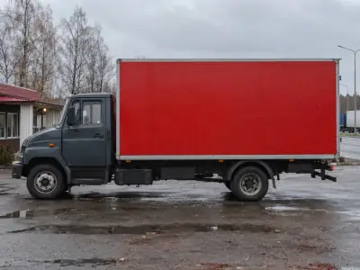 Фургон 5 т Омск — Новосибирск, фото 3 — сбоку