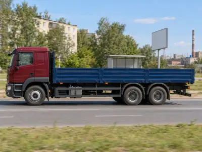 Бортовая фура 10 т Санкт-Петербург — Челябинск, фото 1 — спереди