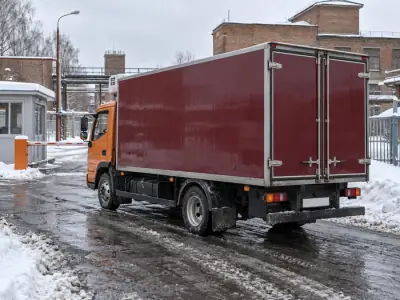 Рефрижератор 5 т Ростов-на-Дону — Новосибирск, фото 4 — сзади