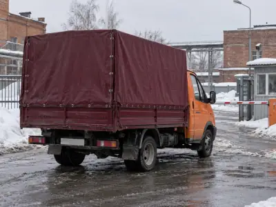 Газель 1.5 т Санкт-Петербург — Выборг, фото 4 — сзади