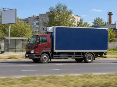 Рефрижератор 5 т Пермь — Москва, фото 1 — спереди
