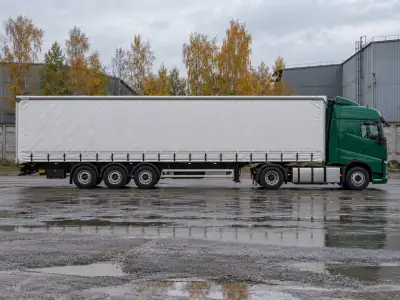 Шторная еврофура 20 т Москва — Красноярск, фото 1 — спереди