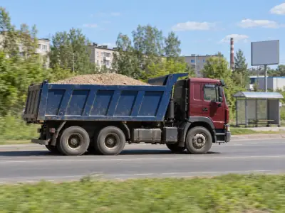 Самосвал 20 т Омск — Уфа, фото 1 — спереди