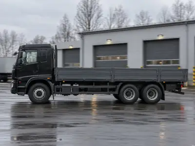 Бортовая фура 10 т Омск — Новороссийск, фото 1 — спереди